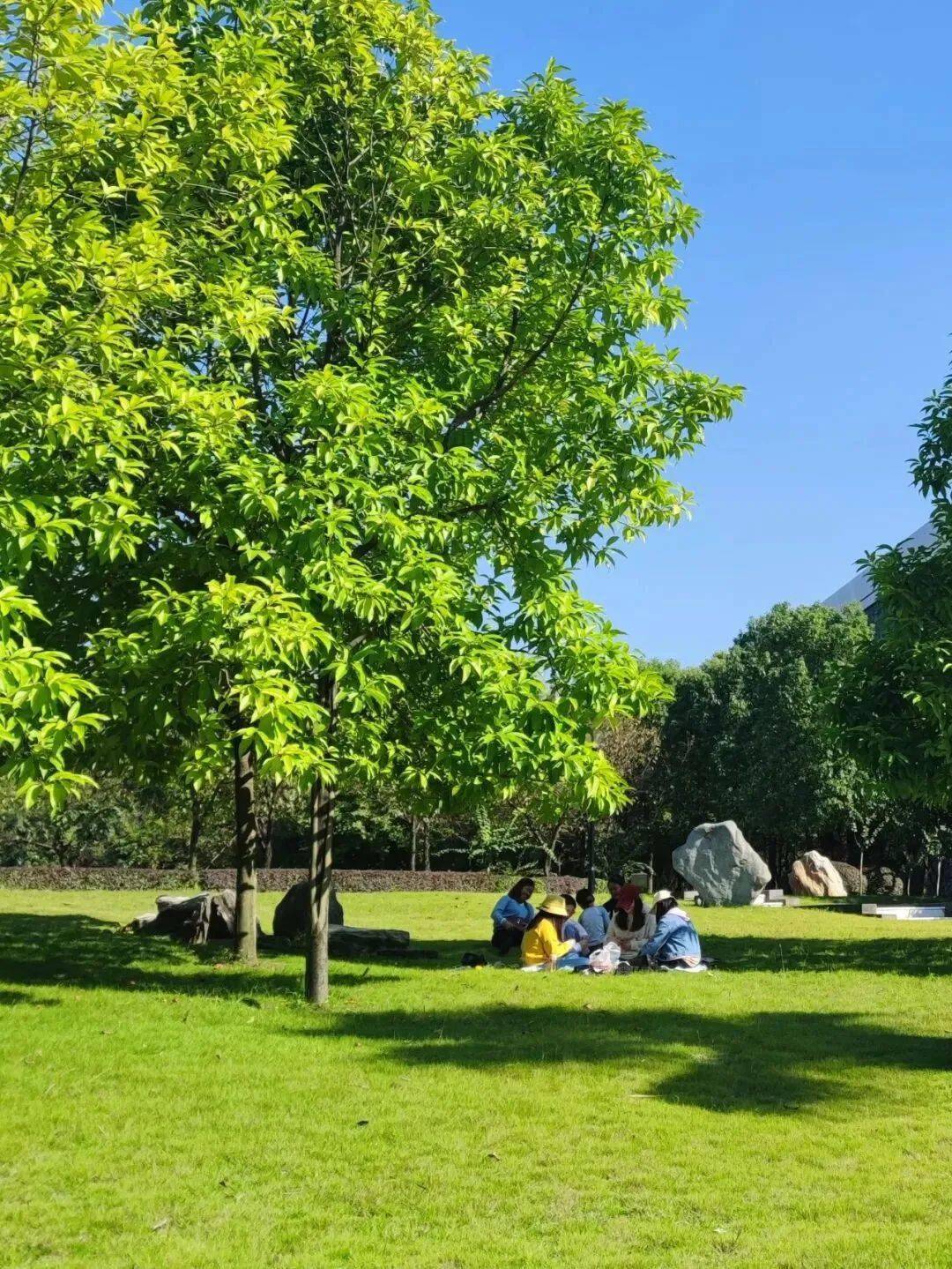 幸福花园bl动漫西瓜_幸福花园bl动漫西瓜_幸福花园bl动漫西瓜